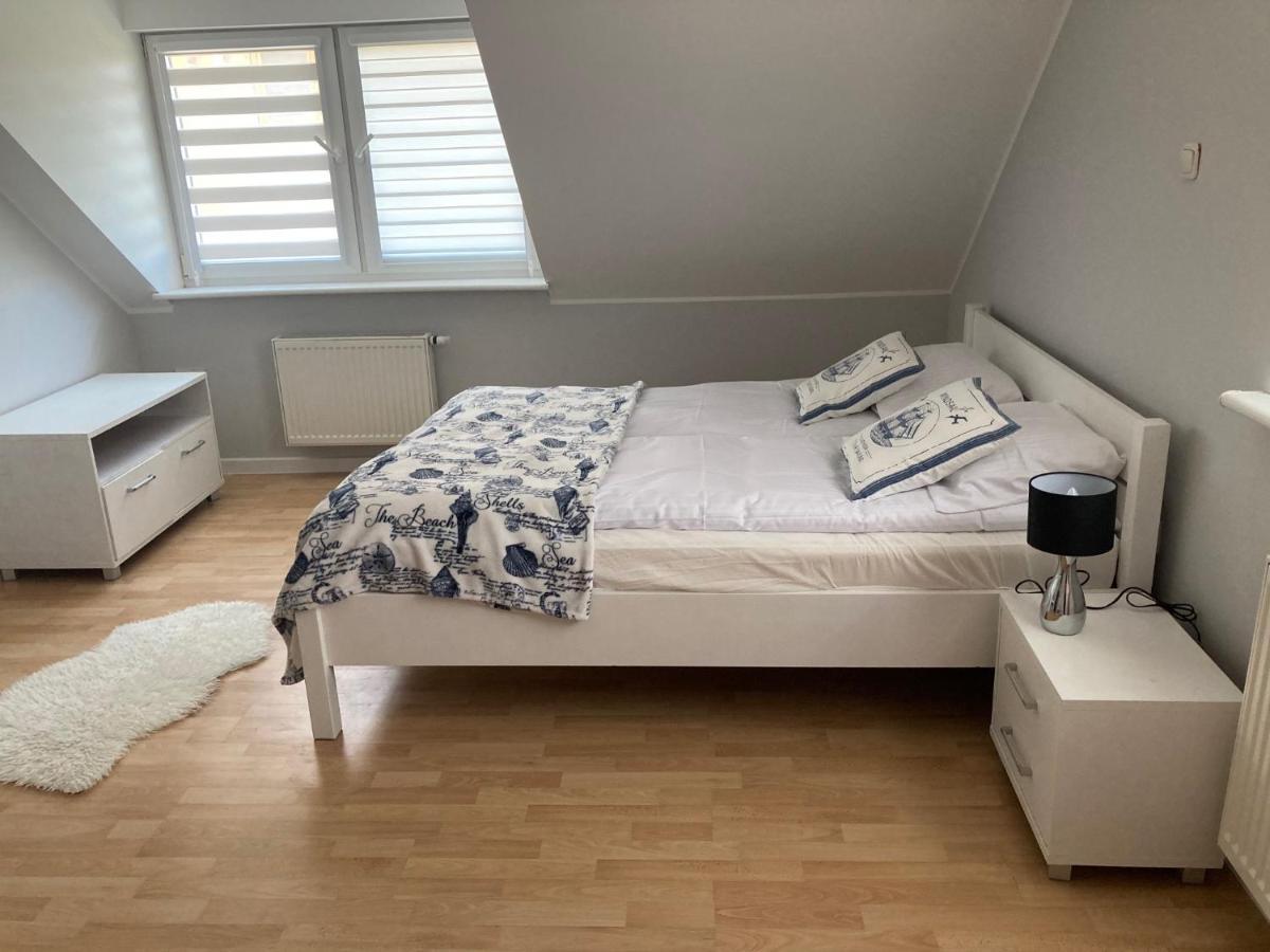 Aga Pokoje Goscinne Mielno  Buitenkant foto